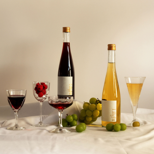 Alc.3％のリキュール飲み比べセット（シャインマスカット＆ラズベリー）